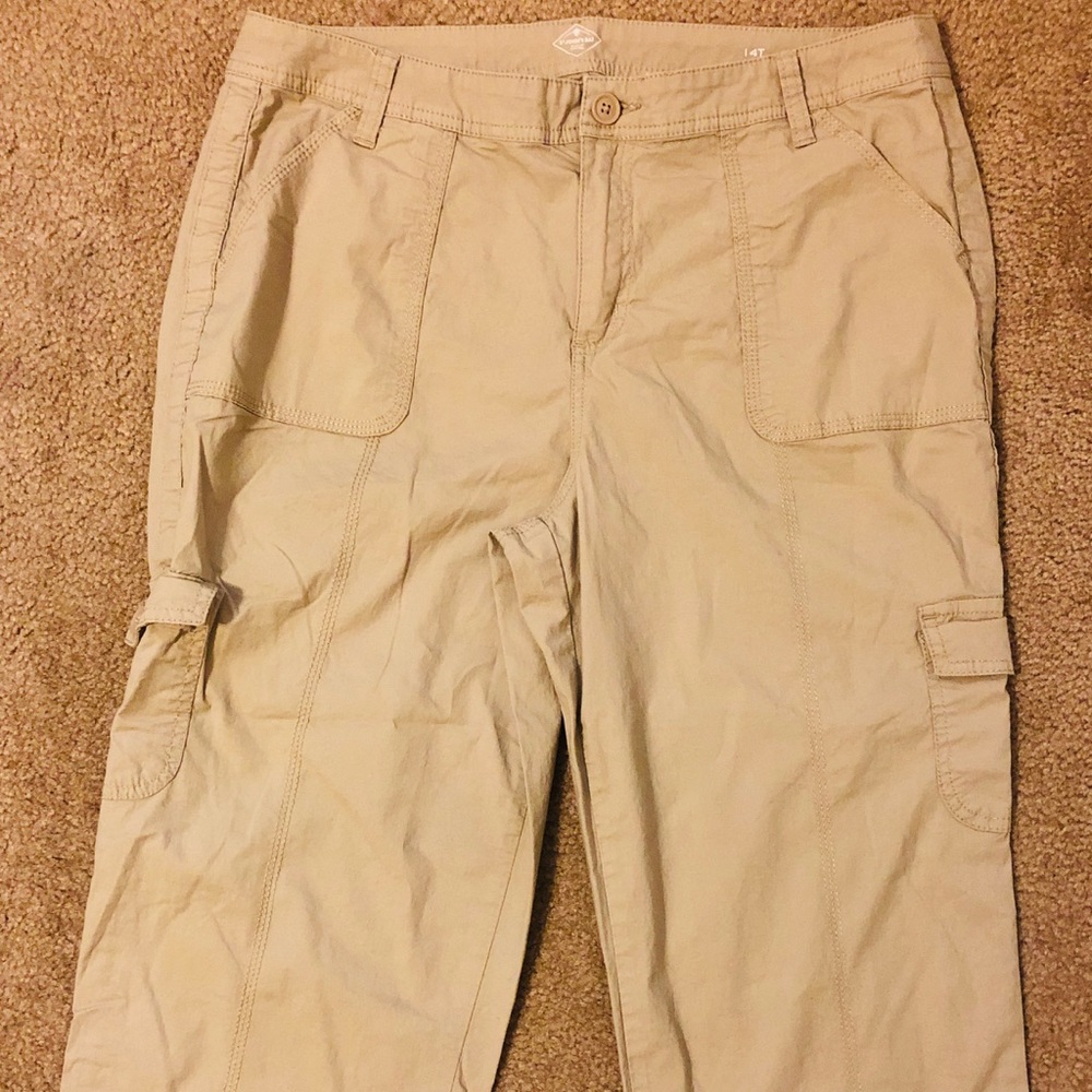 TALL Khaki Tan Cargo Capris Crop Pants EUC